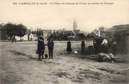 Lamballe      Place Du Champ De Foire Atelier De Tissage - Lamballe