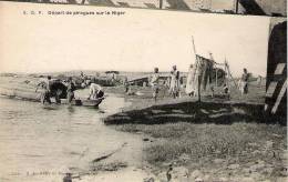 A.O.F - DEPART DE PIROGUES SUR LE NIGER - - Niger