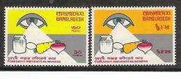 BANGLA DESH 1976  World Health Day. Prevention Of Blindness. SG 78/79. 2v Complete Set. MNH(**). - Bangladesch