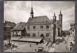 31903   Germania,   Gottingen,  Das  Rathaus  Mit Dem Ganselieselbrunnen,  VG  1961 - Göttingen