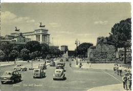 ROMA - Via Dell'Impero - Old Cars - Transportmiddelen