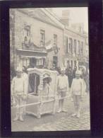 53 Gorron Carte Photo Fête Chaise à Porteurs  Magasin Ve Legauffre  Dépôt De Tissus Anc. Maison Baillif -goussin ? - Gorron