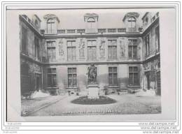 PARIS - Cour D'Entrée Du Musée Carnavalet - Photo-carte A. MOUTET, Paris - Arrondissement: 03