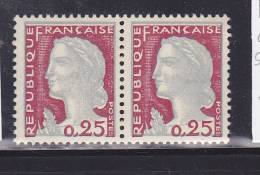 FRANE N° 1263 0.25 MARIANNE DE DECARIS  CADRE SUPERIEUR BLANC PAIRE   NEUF SANS CHARNIERE - Unused Stamps