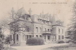 ABLON.  _  La Courre Des Lievres.  -  Facade Ouest. Belle Propriete Bien Entretenue. - Ablon Sur Seine