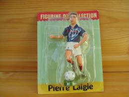 Figurine Starlux Metal Joueur Football 1998  " Pierre Laigle  " N° 3 - Starlux