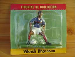 Figurine Starlux Metal Joueur Football 1998  "  Vikash Dhorasoo   "  N° 41 - Starlux