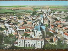 79 - CELLES Sur BELLE - Vue Générale Aérienne - L'église Et L'Abbaye. (CPSM) - Celles-sur-Belle