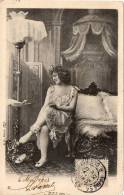 CPA - L. BOTTELIN - PARIS - 6 MAI 1903 - V. PI 104 - PRECURSEUR - JEUNE FEMME EN TRAIN DE SE DEVETIR - BF - 12 - Kabarett