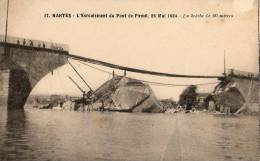 Catastrophe    Nantes  Ecroulement Du Pont De Pirmil - Catástrofes