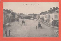 POIX --> La Place Du Marché - Poix-de-Picardie