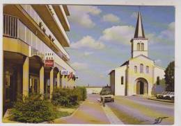 CPM DPT 69 BRON,, PLACE CURIAL ET L EGLISE, - Bron