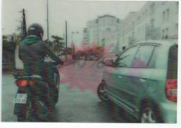 Delcampe - Carte Hollogramme;  Sécurité Routière Moto Voiture 100% Attentifs En Ville: 10% Des Motards Accidentes ...... - PKW