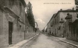 AIGUES VIVES RUE DE LA POSTE - Aigues-Vives