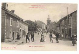 CP  CORCIEUX RUE DE L HOTEL DE VILLE   - ECRITE EN 1917 - Corcieux