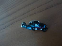 Pin's * "elf " (formule 1 Bleu, Rouge Et Noir) - Car Racing - F1