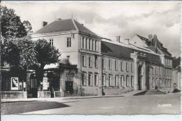 BOURBONNE LES BAINS - Etablissement Thermal - Bourbonne Les Bains