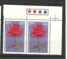 INDIA,1984,ROSES, Rs 2/- Stamp  PAIR,,WITH TRAFFIC LIGHTS,TOP RIGHT, MNH,(**) - Neufs