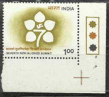 INDIA,1983,7th NON -ALIGNED SUMMIT CONFERENCE, 1 Re Stamp, WITH TRAFFIC LIGHTS,BOTTOM RIGHT, MNH,(**) - Neufs