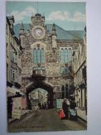 GUILDHALL  -  CARNAVON   (Carte Couleur) - Caernarvonshire