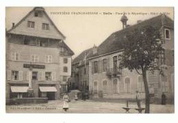 CP DELLE  PLACE DE LA REPUBLIQUE  HOTEL DE VILLE  - ECRITE EN 1916 - Delle