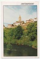 - CHATEAUPONSAC (Hte Vienne) - L'Eglise - Vue Générale - Photo: L.P.X. - - Chateauponsac