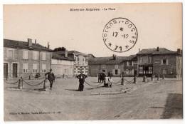 Givry-en-Argonne, La Place, éd. E. Moisson B - 687, Cachet Trésor Et Postes 71 - Givry En Argonne