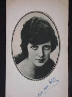 Collage Sur Carton : Actrice Américaine Mae McAVOY - 1899-1984 - Cinéma Américain - Andere & Zonder Classificatie