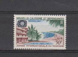 Nouvelle-Calédonie YT 339 ** : Tourisme , Plage , Hôtel - Ungebraucht