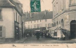 ( CPA 58 )  CORBIGNY  /  La Place Du Marché  - - Corbigny