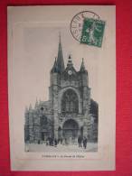 Dep 45 , Cpa  PUISEAUX , 1006 , Place De L'église (104) - Puiseaux