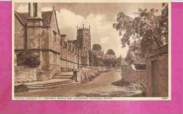 CHIPPING CAMPDEN   -   * ST. LEONARD'S CHURCH And ALMSHOUSES  *   -   Publisher :  PHOTOCHROM CO    Nr: V 2991 - Andere & Zonder Classificatie