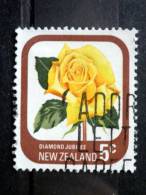 New Zealand - 1975 - Mi.nr.671 C - Used - Roses - Flowers - "Diamond Jubilee" - Definitives - Oblitérés