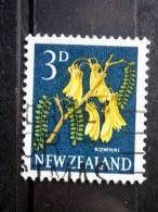 New Zealand - 1960 - Mi.nr.396 A - Used - Country Views - Kowhai - Sophora Microphylla - Definitives - Used Stamps