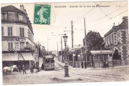 BEZONS Entrée De La Rue De Villeneuve ( Une Déchirure Sur La Droite De La Carte ) - Bezons