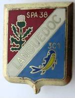 INSIGNE ARMEE DE L´AIR ESCADRON DE CHASSE 03/007 LANGUEDOC ETAT EXCELLENT Y. DELSART - Forze Aeree