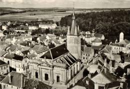 CPSM CHATEAUVILLAIN , L 'hospice Et L'église - Chateauvillain