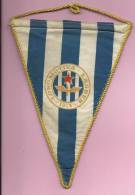 Pennant - SOCCER CLUB LOKOMOTIVA ZAGREB, Yugoslavia - Habillement, Souvenirs & Autres