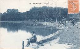 28  -  VIGNEUX  -  Le Lac - Vigneux Sur Seine