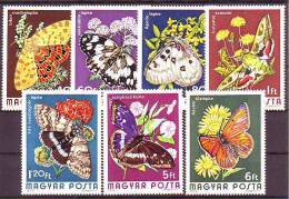 HUNGARY - 1974. Butterflies And Moths - MNH - Ongebruikt