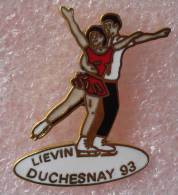 Pin's Pin-ups . Patinage Artistique . DUCHESNAY Lievin 1993 . Superbe Egf - Patinage Artistique