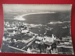 Lesconil  ( 29 ) : Le Port Et La Plage - Lesconil