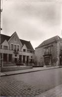 Cpsm Crépy En Valois, La Salle Des Fêtes - Crepy En Valois