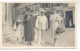 KNOKKE-1939-FOTOKAART-FOTO-FAMILIE VOOR HOTEL-RESTAURANT CENTURYS - Knokke