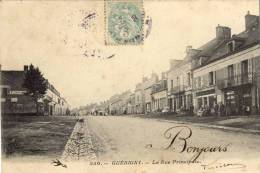 CPA (58) GUERIGNY  La Rue Principale - Guerigny