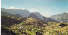 Ile De La Réunion,ile Française,outre Mer,archipel Mascareignes,océan Indien,CILAOS,vue Aerienne,montagne,volcanique - Autres & Non Classés