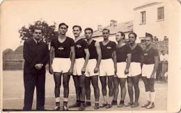 BUCAREST / ROUMANIE : CLUB SPORTIF ARMÉNIEN - E.F.A. - ARMENIAN SPORT CLUB - CARTE 'VRAIE PHOTO' - ANNÉE ~ 1925 (m-641) - Arménie