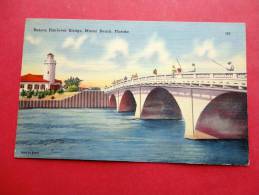 - Florida > Miami Beach   Fishing On Bakers Haulover Bridge  1944 Military Free Cancel-- Linen---ref  720 - Miami Beach