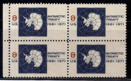 United States MNH 1971  Block  Of 4, Gum Wash, Antarctic Treaty, Polar Map, - Research Programs