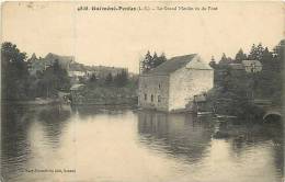 Loire Atlantique -ref A181-guemene Penfao - Le Grand Moulin A Eau Vu Du Pont -theme Moulins   -carte Bon Etat- - Guémené-Penfao